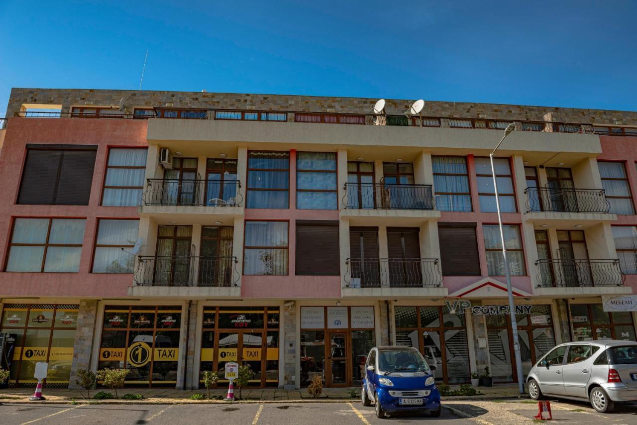 Menada Crystal Park Apartments Солнечный берег Экстерьер фото